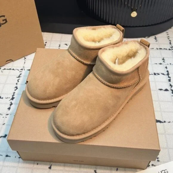UGG Classic Ultra Mini Boots chestnut